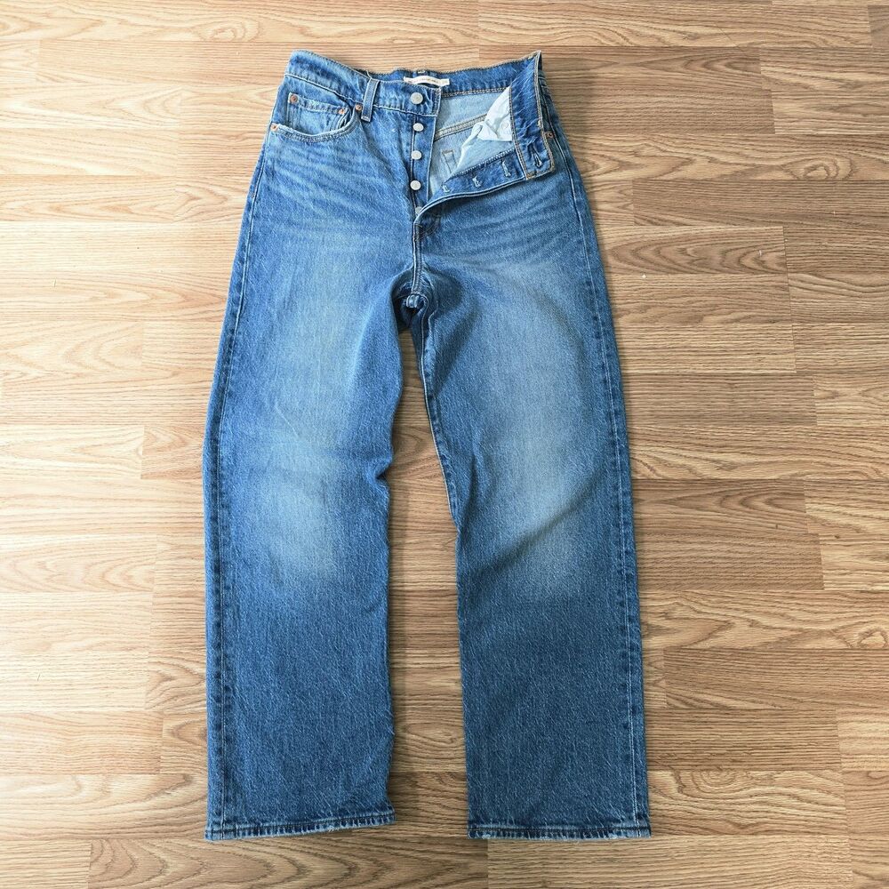 Levi's Women's BIG E Premium 12" Rise Ribcage Straight Ankle Jeans -Size (28X27)